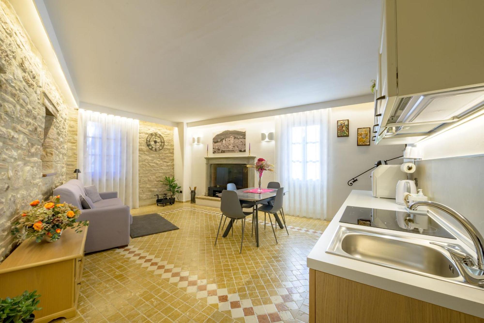 Dimora Giada & Gloria Apartment Gubbio Exterior photo